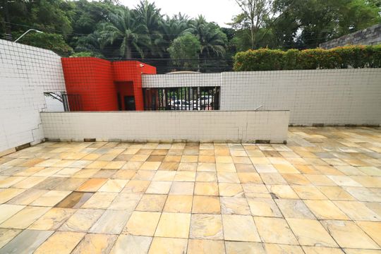 Apartamento para alugar com 4 quartos, 78m² em Imbuí, Salvador