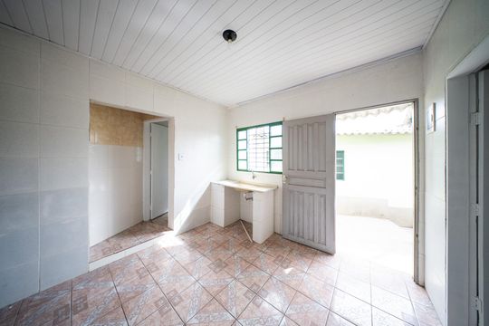 Casa para alugar com 1 quarto, 40m² em Vila Arapua, São Paulo