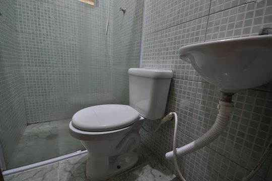 Banheiro de casa para alugar com 1 quarto, 70m² em Vila Ede, São Paulo