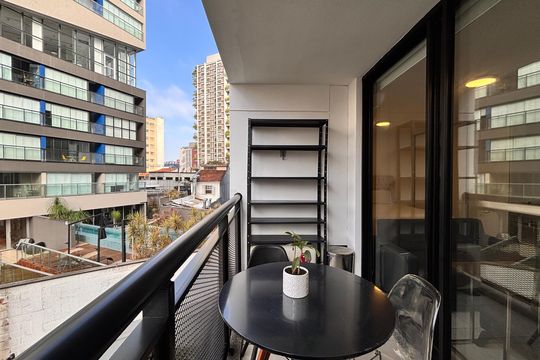 Varanda de kitnet/studio à venda com 1 quarto, 33m² em Itaim Bibi, São Paulo