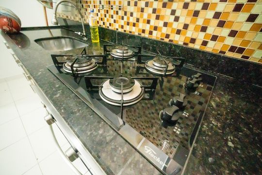 Cozinha e Área de Serviço de apartamento para alugar com 2 quartos, 65m² em Vicente de Carvalho, Rio de Janeiro