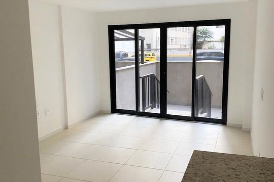Cozinha/Sala/Quarto de apartamento à venda com 1 quarto, 52m² em Centro, Rio de Janeiro