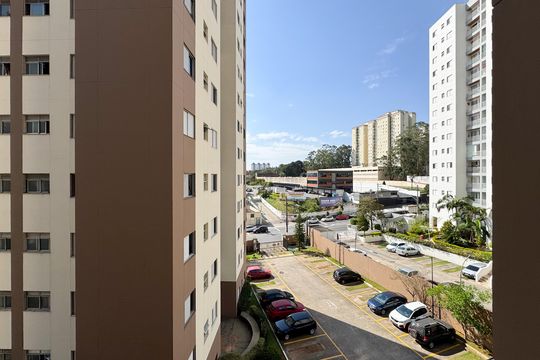 Vista - Quarto  de apartamento para alugar com 2 quartos, 69m² em Planalto, São Bernardo do Campo