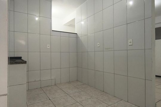 Cozinha de kitnet/studio para alugar com 1 quarto, 45m² em Minaslandia, Belo Horizonte