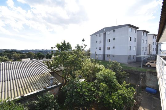 Vista de kitnet/studio para alugar com 1 quarto, 30m² em Cachoeira, Curitiba