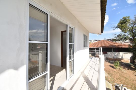Área externa de kitnet/studio para alugar com 1 quarto, 30m² em Cachoeira, Curitiba