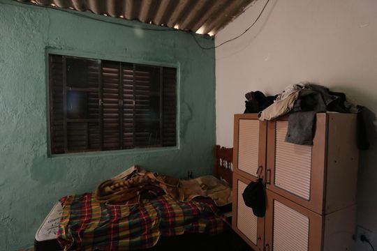 Quarto/Cozinha de casa para alugar com 4 quartos, 250m² em Parque dos Bancarios, São Paulo