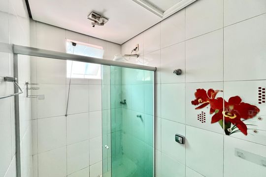 Apartamento à venda com 4 quartos, 148m² em Floresta, Belo Horizonte