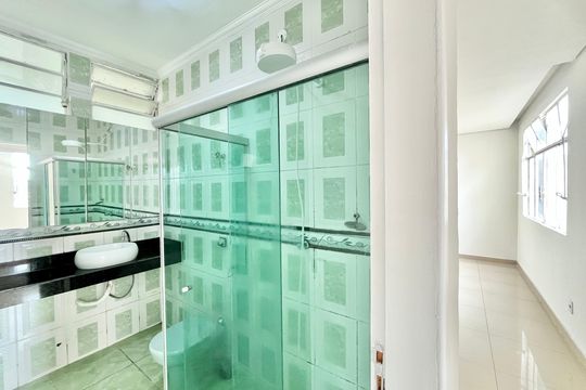 Apartamento à venda com 4 quartos, 148m² em Floresta, Belo Horizonte