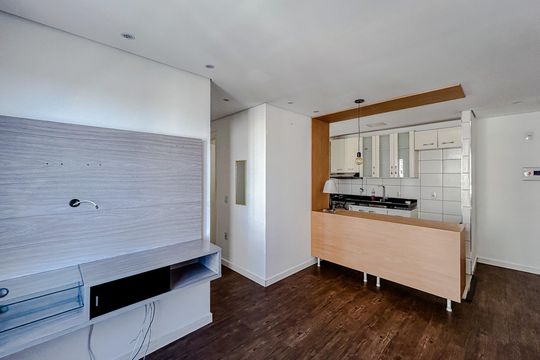 Sala de apartamento para alugar com 2 quartos, 44m² em Penha de França, São Paulo