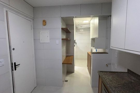 Cozinha de apartamento para alugar com 2 quartos, 40m² em Santíssimo, Rio de Janeiro