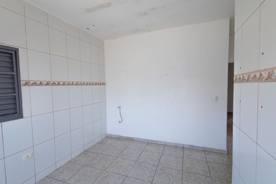 Cozinha de casa para alugar com 3 quartos, 63m² em Jardim Santa Marina, Jacareí