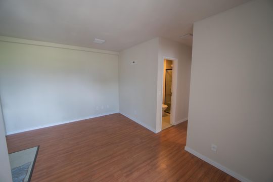 Sala de apartamento à venda com 1 quarto, 59m² em Cidade Industrial de Curitiba, Curitiba
