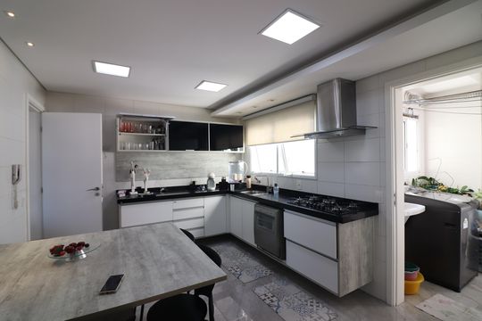Cozinha  de apartamento à venda com 3 quartos, 155m² em Nova Petrópolis, São Bernardo do Campo