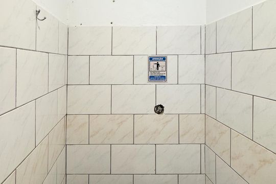 Banheiro Social de casa à venda com 1 quarto, 122m² em Alvarenga, São Bernardo do Campo