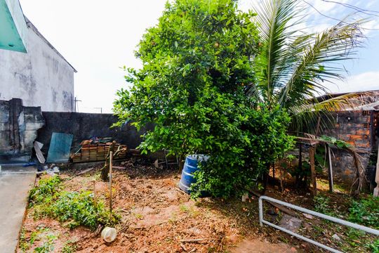 Quintal de casa à venda com 3 quartos, 150m² em Jardim Zimbardi, Guarulhos