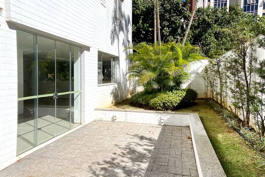 Área comum de apartamento à venda com 3 quartos, 86m² em Funcionários, Belo Horizonte