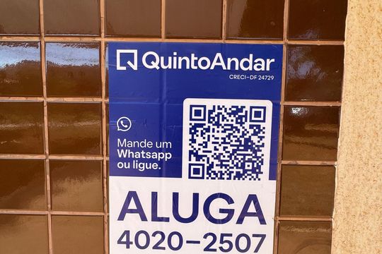Plaquinha de apartamento para alugar com 2 quartos, 54m² em Samambaia, Brasília