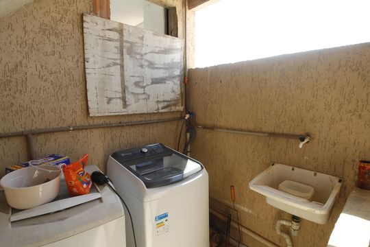Área de Serviço de apartamento para alugar com 1 quarto, 30m² em Jardim Esperança, Cabo Frio