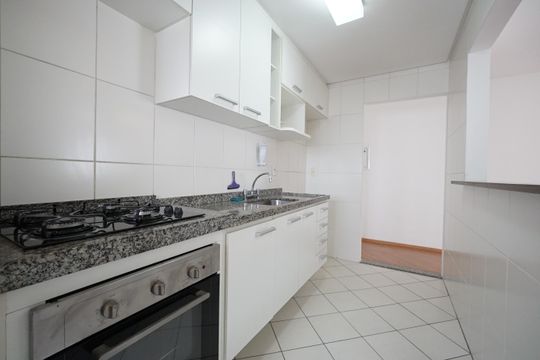 Cozinha de apartamento para alugar com 2 quartos, 65m² em Ipiranga, São Paulo