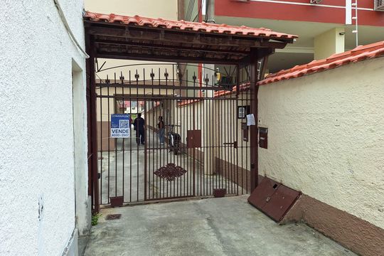 Fachada de apartamento à venda com 2 quartos, 68m² em Santa Rosa, Niterói