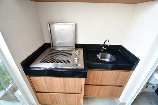 Varanda gourmet de apartamento para alugar com 3 quartos, 75m² em Cambuí, Campinas
