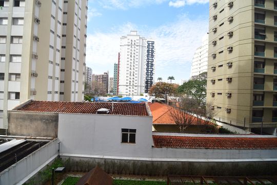 Quarto 3 - Suíte Vista de apartamento para alugar com 3 quartos, 75m² em Cambuí, Campinas