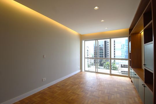 Sala de apartamento à venda com 2 quartos, 79m² em Itaim Bibi, São Paulo