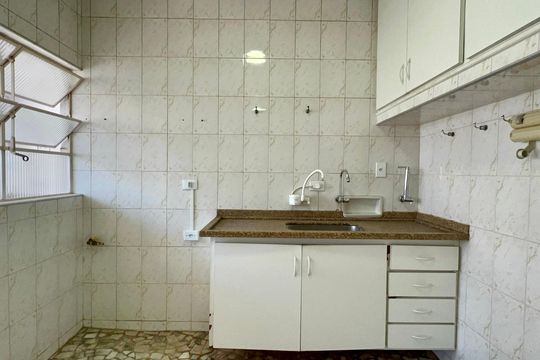 Cozinha de apartamento à venda com 3 quartos, 183m² em Jardim America, São Paulo