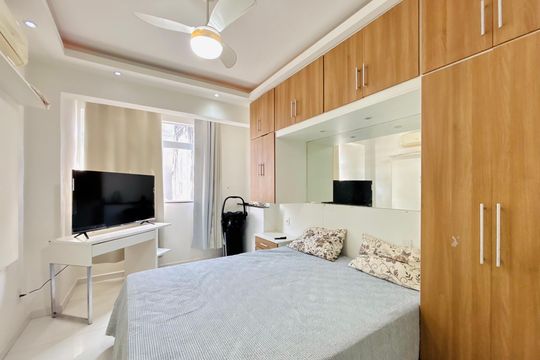 Apartamento para alugar com 2 quartos, 100m² em Copacabana, Rio de Janeiro