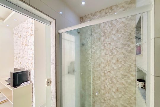 Apartamento para alugar com 2 quartos, 100m² em Copacabana, Rio de Janeiro