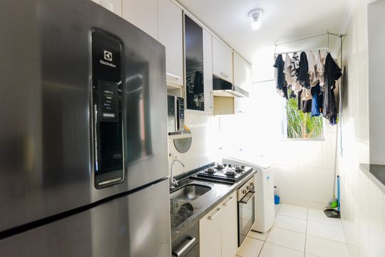 Cozinha de apartamento à venda com 2 quartos, 44m² em Centro, Guarulhos