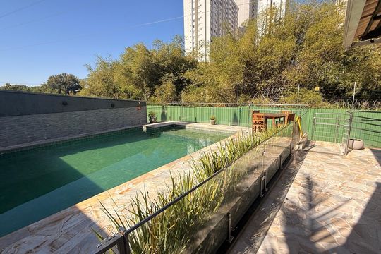 Área comum - Piscina de casa de condomínio para alugar com 4 quartos, 108m² em Setor Sudoeste, Goiânia