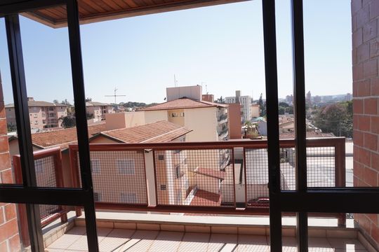 Sacada da Sala de apartamento para alugar com 3 quartos, 88m² em Jardim Alvorada, São Carlos