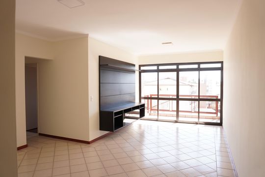 Sala de apartamento para alugar com 3 quartos, 88m² em Jardim Alvorada, São Carlos