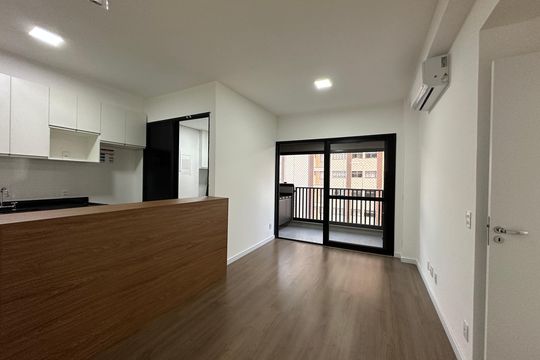Sala de apartamento para alugar com 2 quartos, 70m² em Vila Creti, Barueri