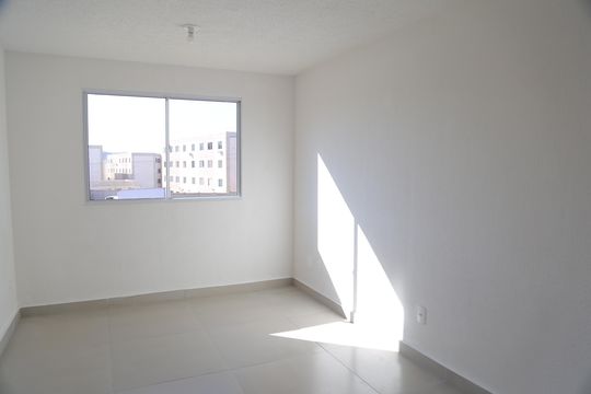 Sala de apartamento para alugar com 2 quartos, 39m² em Residencial Frei Galvão, Goiânia