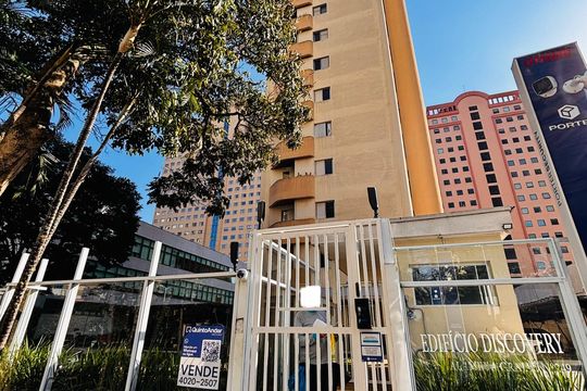 Fachada de apartamento à venda com 3 quartos, 110m² em Alphaville, Barueri