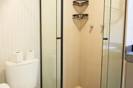 Banheiro de kitnet/studio para alugar com 1 quarto, 26m² em Indianópolis, São Paulo