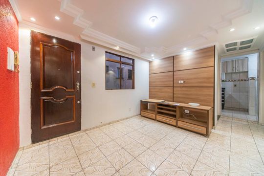 Apartamento para alugar com 2 quartos, 45m² em Jardim Santo André, Santo André