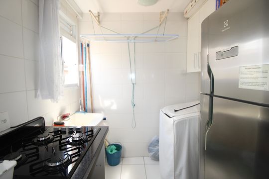 Área de Serviço de apartamento para alugar com 2 quartos, 41m² em Jardim Nélia, São Paulo