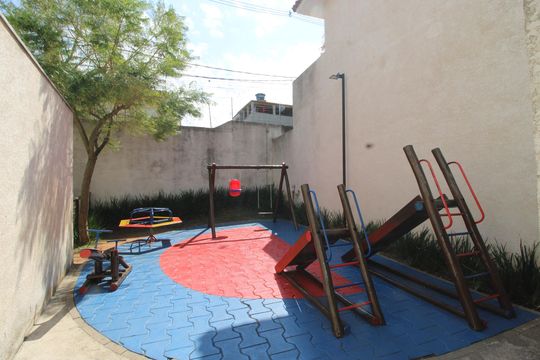 Área comum de apartamento para alugar com 2 quartos, 41m² em Jardim Nélia, São Paulo