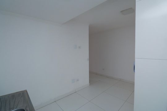 Cozinha de apartamento para alugar com 2 quartos, 39m² em Vila Isolina Mazzei, São Paulo