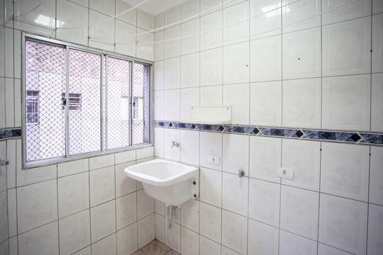 Área de Serviço de apartamento para alugar com 3 quartos, 92m² em Conceição, Diadema