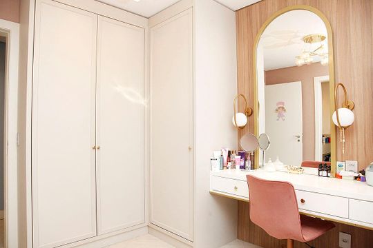 Quarto 2 Suíte de apartamento para alugar com 2 quartos, 170m² em Higienópolis, Porto Alegre