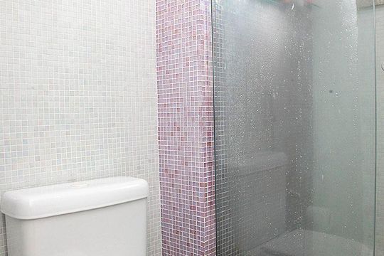 Banheiro 2 Quarto 2 Suíte de apartamento para alugar com 2 quartos, 170m² em Higienópolis, Porto Alegre