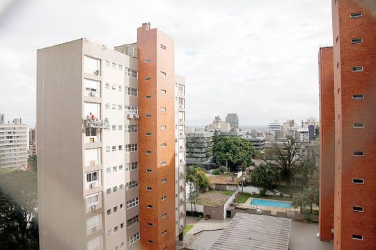 Quarto 2 Suíte Vista de apartamento para alugar com 2 quartos, 170m² em Higienópolis, Porto Alegre