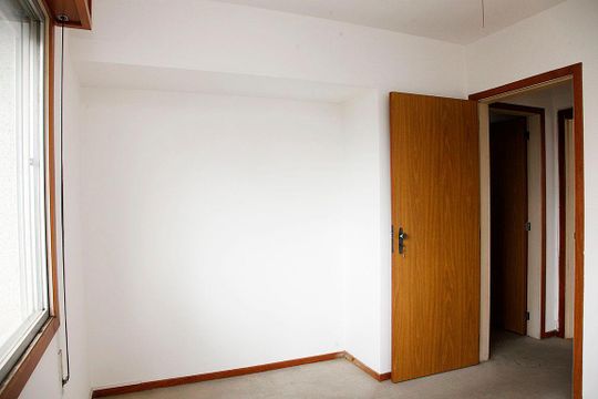 Quarto 2 de apartamento à venda com 2 quartos, 74m² em Floresta, Porto Alegre