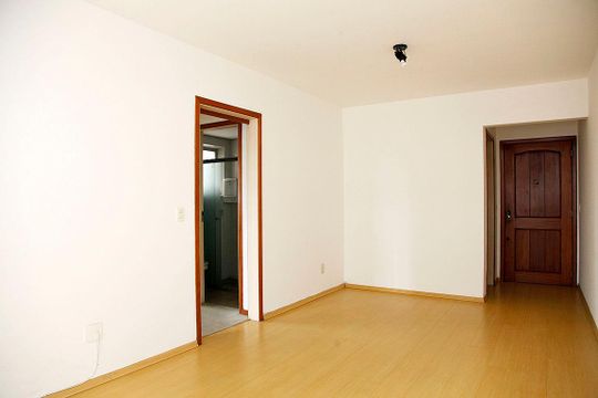 Sala de apartamento à venda com 2 quartos, 74m² em Floresta, Porto Alegre