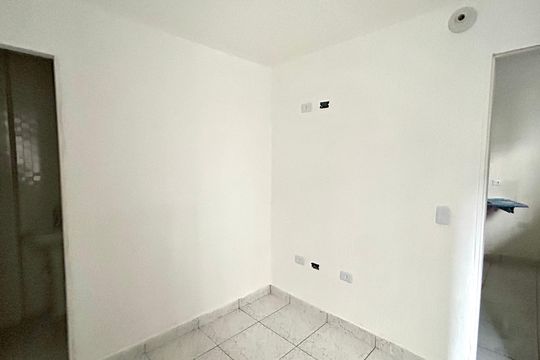 Quarto  de casa para alugar com 1 quarto, 24m² em Jardim Santa Cecilia, Guarulhos